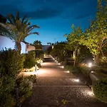 Asty Mykonos & Hotel 5*