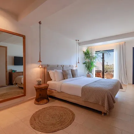 Asty Mykonos & Hotel 5*